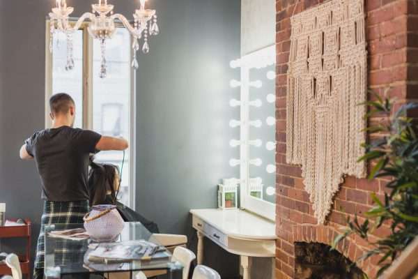 How to Choose a POS System for Salons and Boutiques