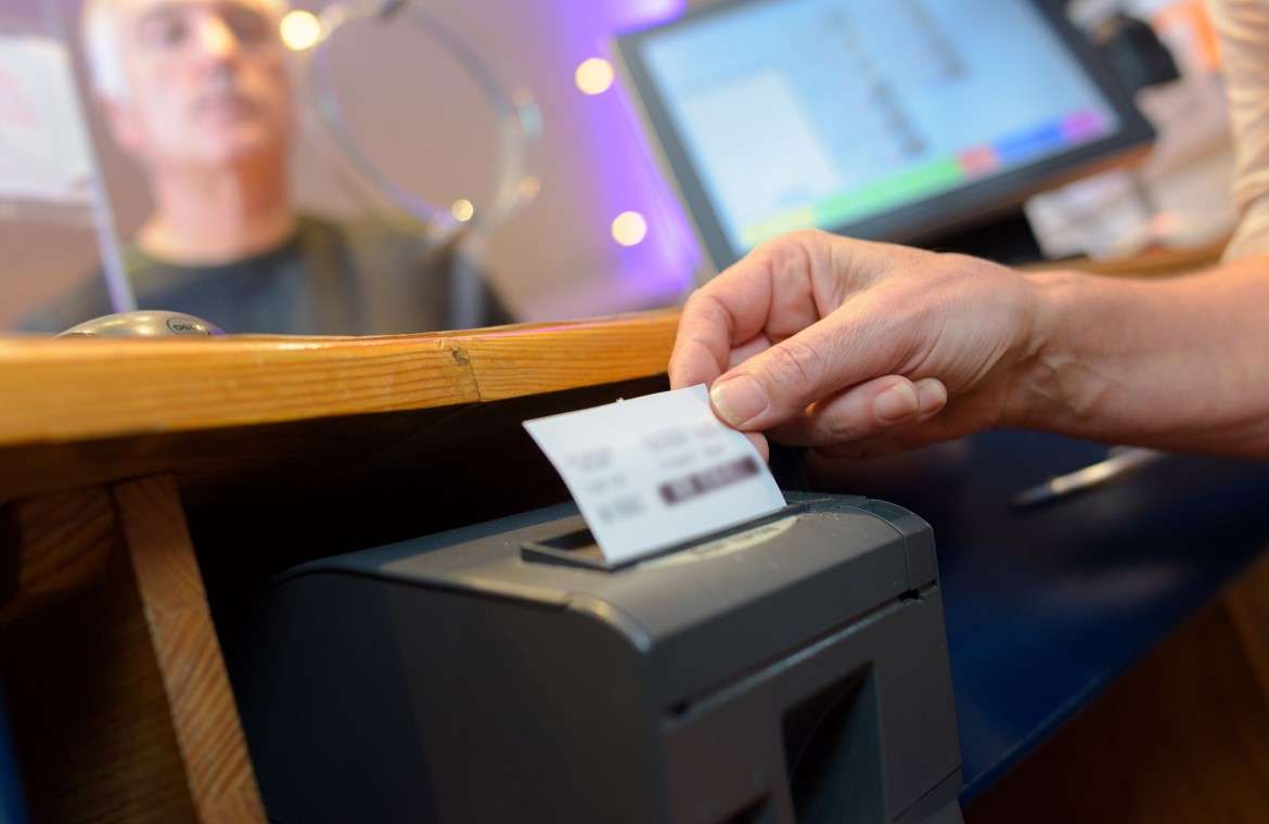 4 Reasons Why You Should Keep Your Receipt