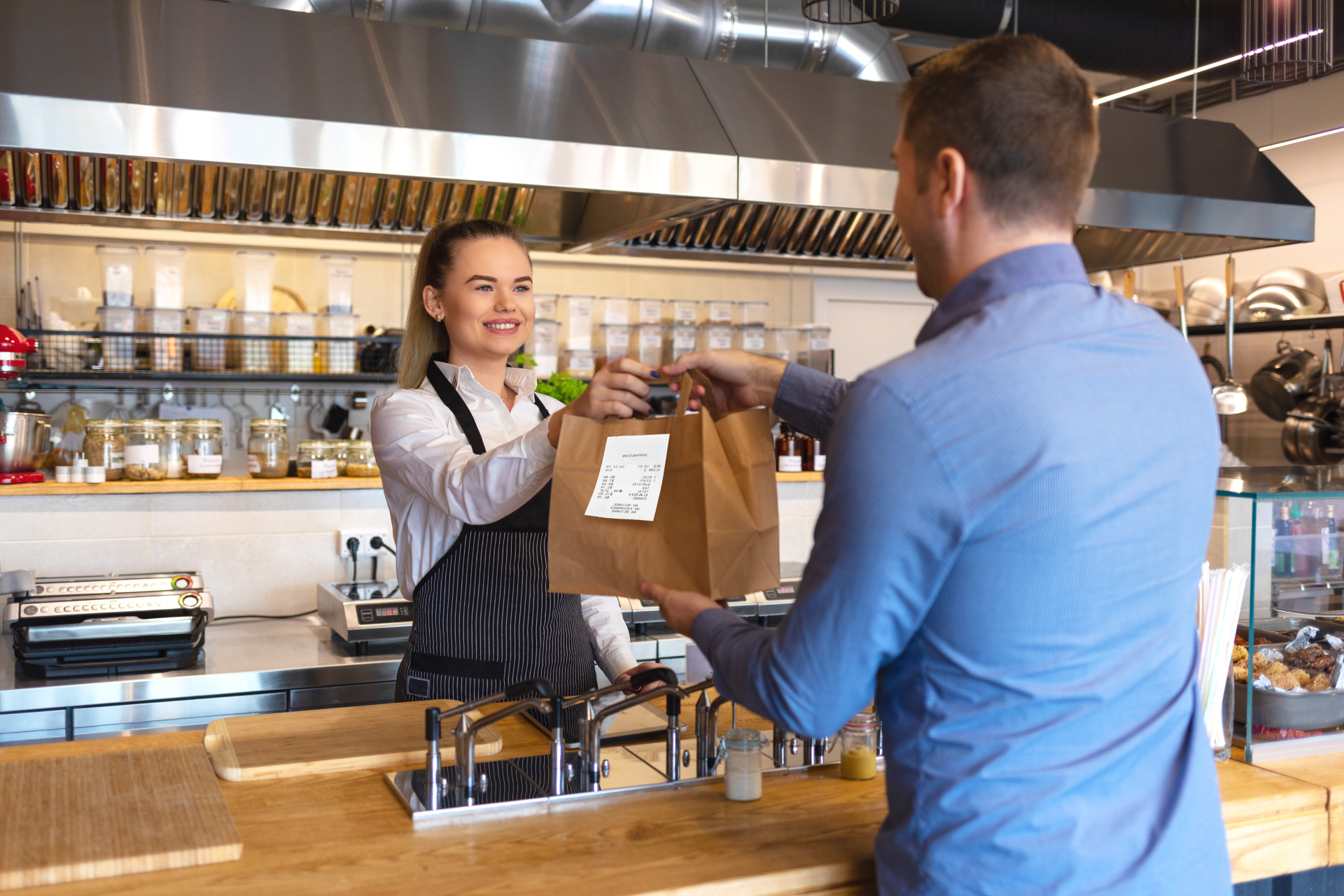 How Online Ordering Aggregators Can Improve Order Accuracy and Protect Margins