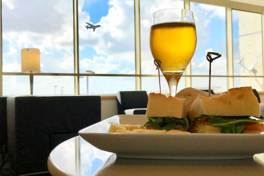 Airport Food Label Printers: How to Improve Safety, Speed, and Compliance