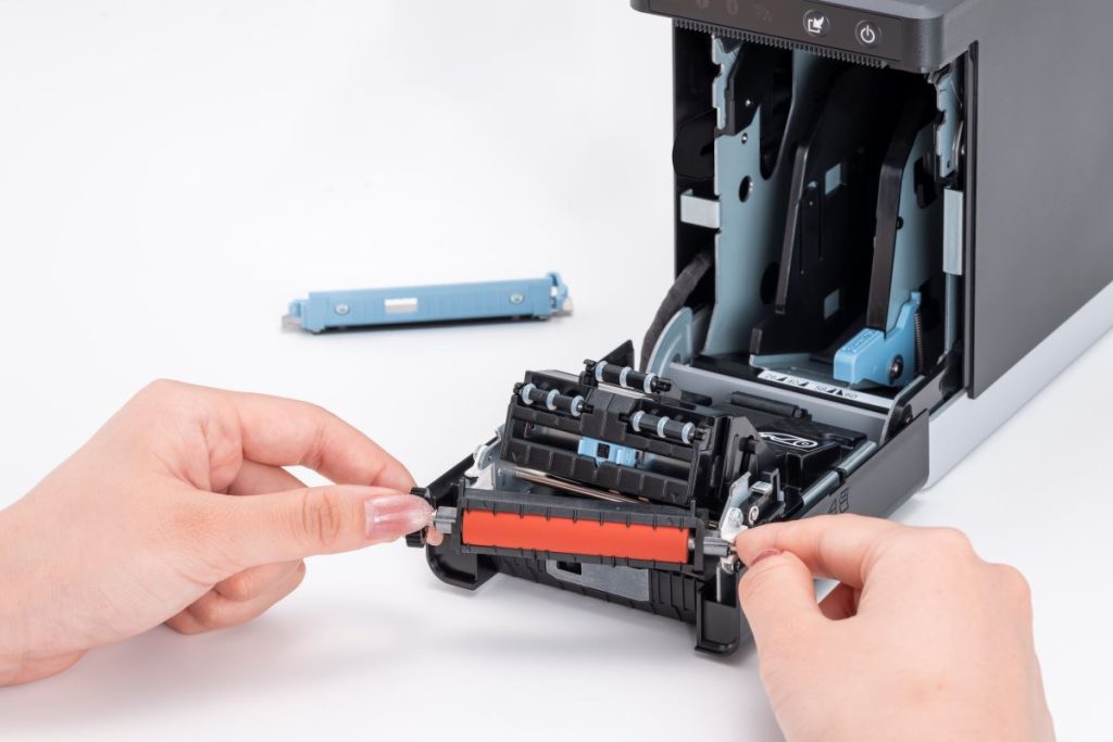 The mC-Label2 multimedia printer by Star Micronics features user-friendly, tool-free maintenance.